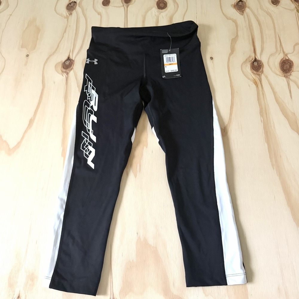 Under Armour Compression Capri Leggings Womens Small Black White HeatGear Run